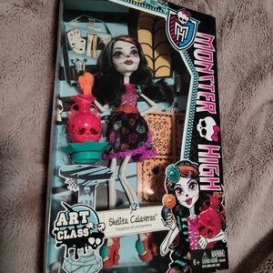 Monster High Skelita Calaveras Art Class NIB